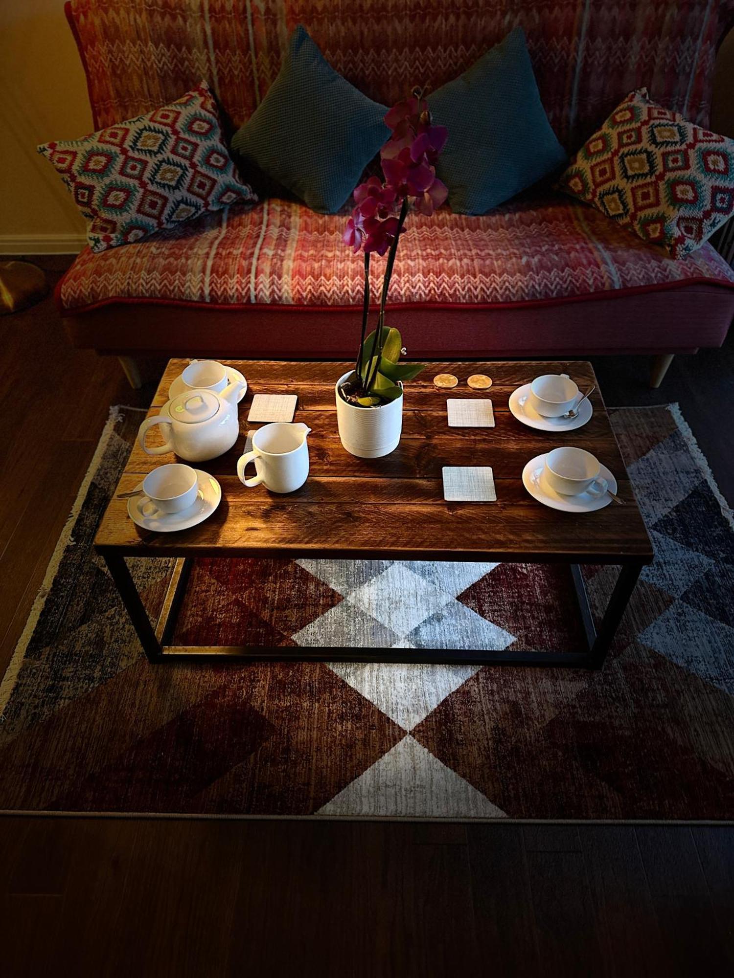 Aroma Cambridge Apartment Girton  ภายนอก รูปภาพ